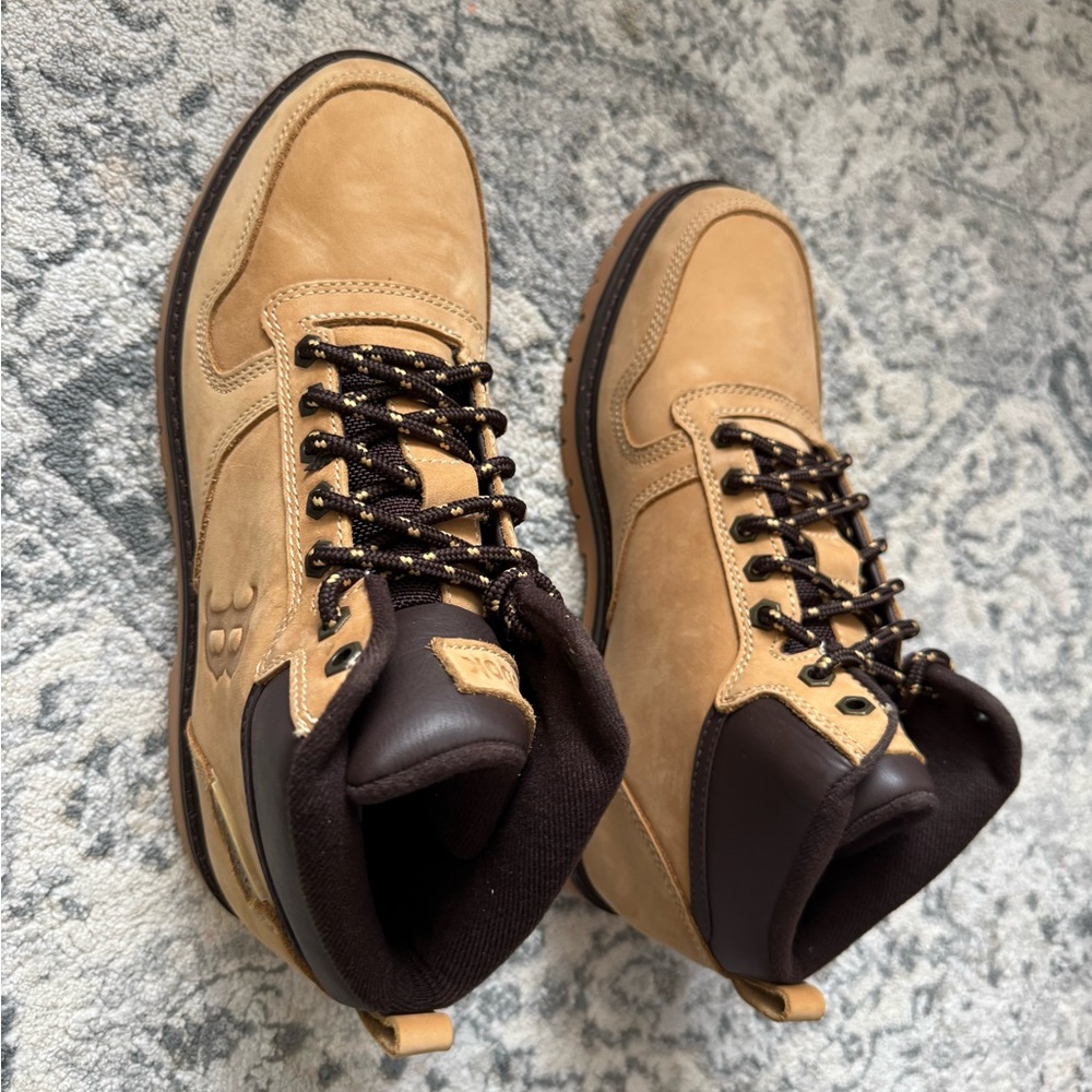 Men’s Reebok MLB Boots - Picture 3 of 6